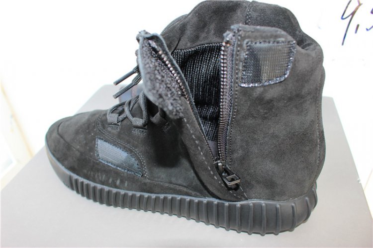 PK GOD YEEZY 750 TRIPLE BLACK REAL SUEDE AND SHAPE (REAL QUALITY) - Click Image to Close